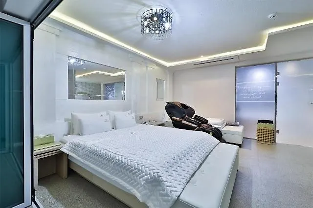The One In Shinho-dong, Gangseo, *