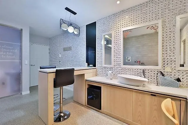 Motel The One In Shinho-dong, Gangseo, Busan
